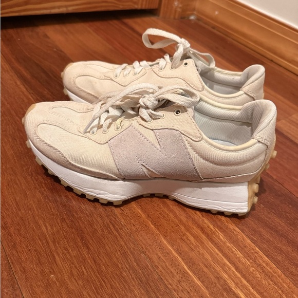 New Balance Shoes - New Balance 327 Cream Sneakers